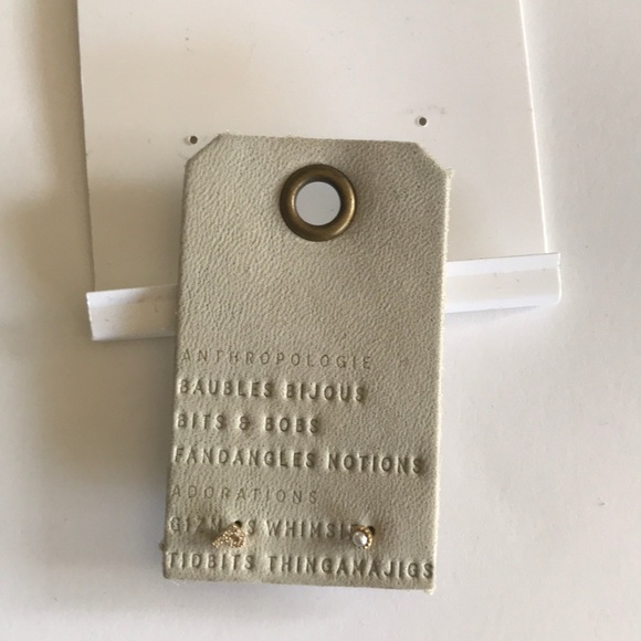 NEW Anthropologie Letter "P" Monogram & Pearl Post Earring Set HTF - Picture 6 of 6